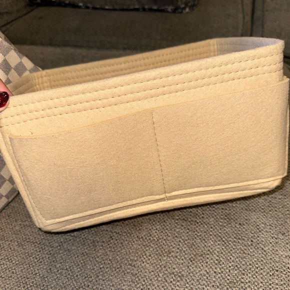 Louis Vuitton Bandoulière Speedy 30 EUC, gorgeous damier azure print make offer! - Picture 15 of 16